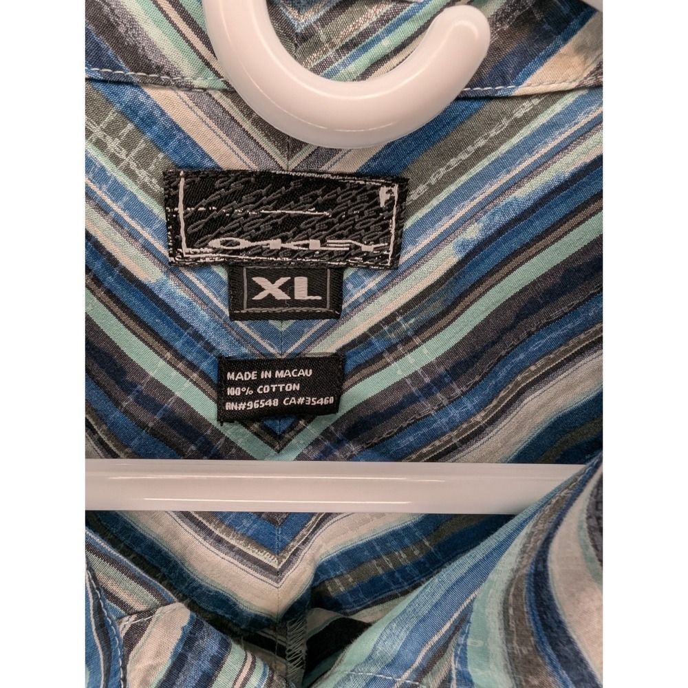 Vintage Oakley Button Up Shirt Men's XL Blue Diagonal Stripe Short Sleeve Pocket - Picture 8 of 8